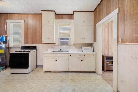 303 Vernon Street Taylor TX 76574