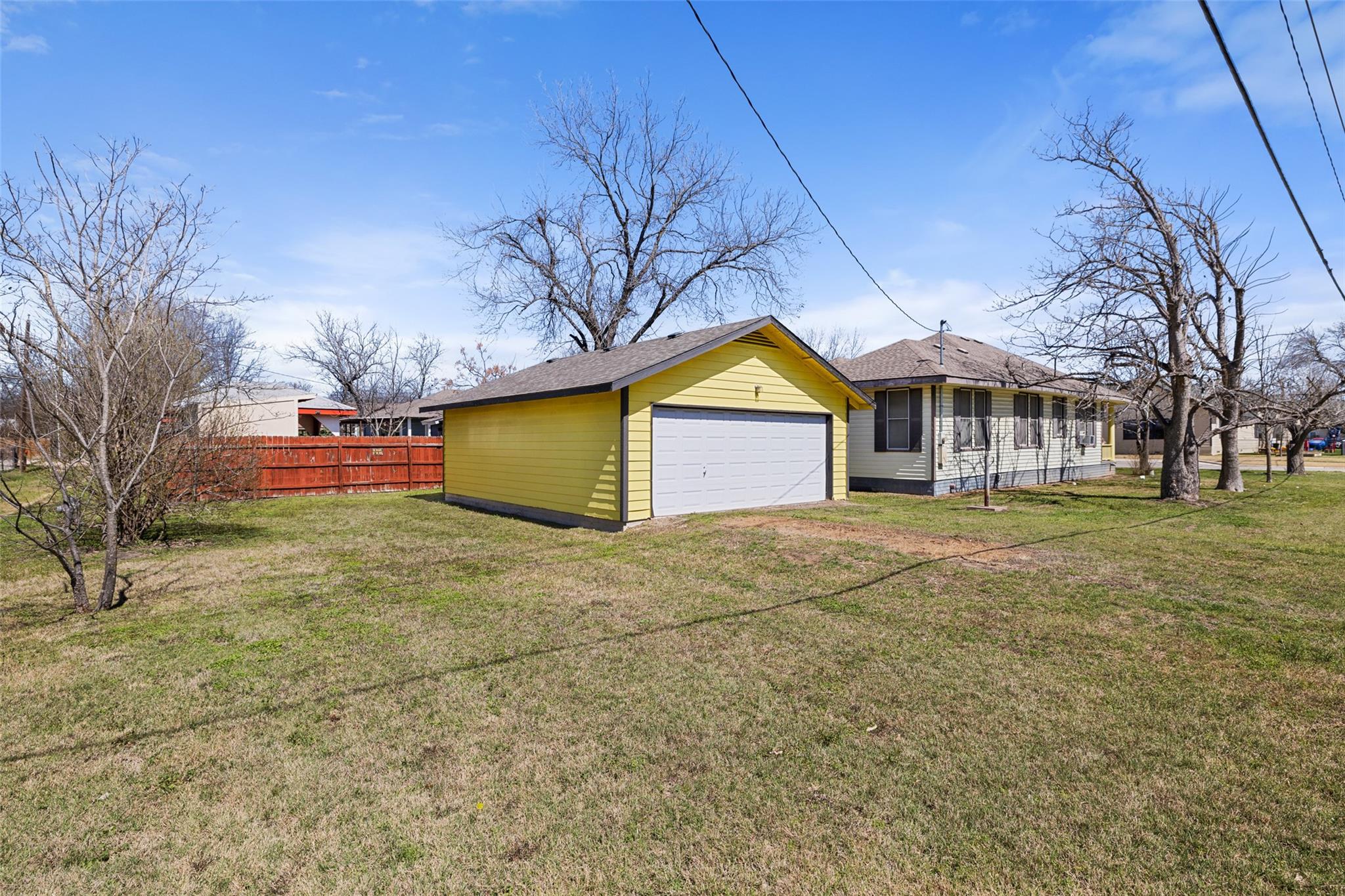 303 Vernon Street Taylor TX 76574