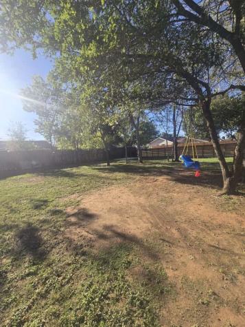 724 Ramsey Avenue Rockdale TX 76567