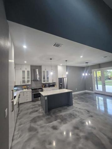 724 Ramsey Avenue Rockdale TX 76567