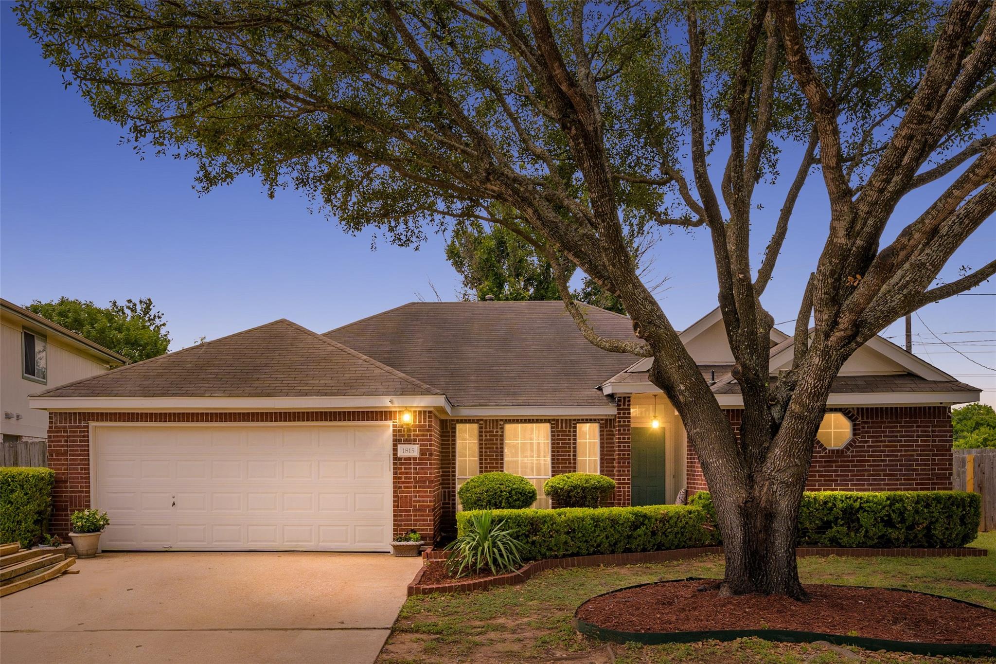 1815 Rusty Nail Loop Round Rock TX 78681