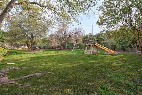 3304 Mulberry Creek Drive Austin TX 78732