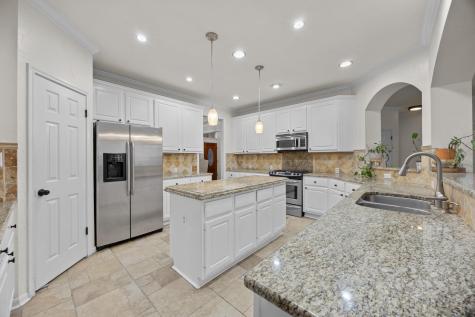 3304 Mulberry Creek Drive Austin TX 78732