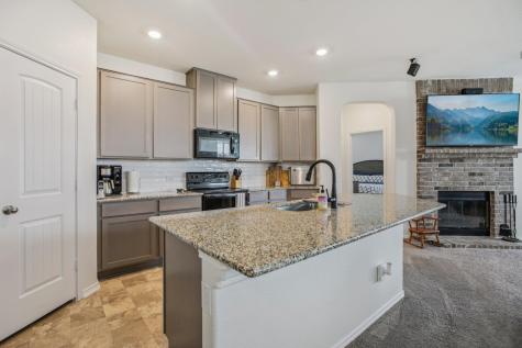 657 Bailey Park Drive Jarrell TX 76537