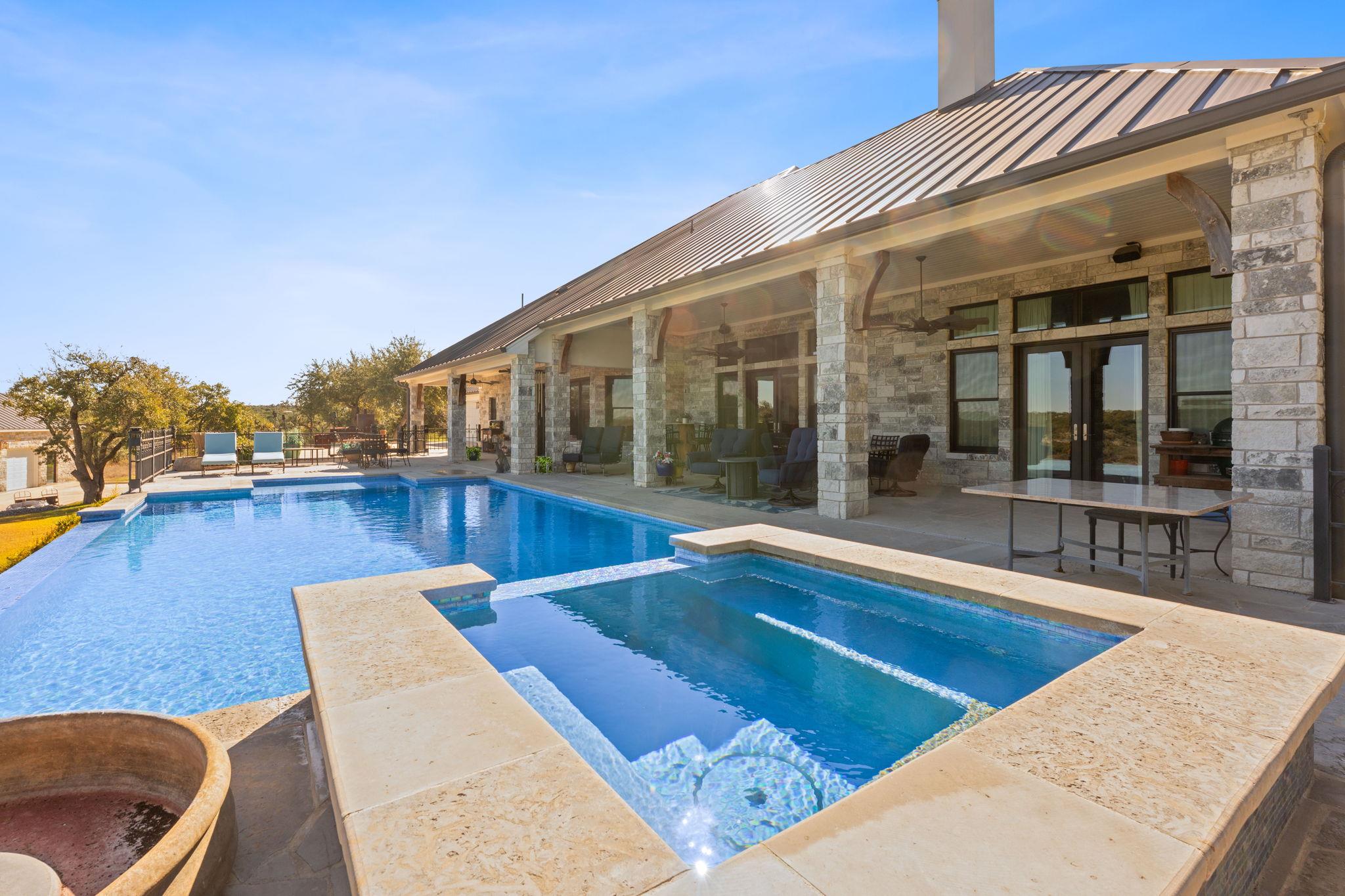 306 Napa Court Driftwood TX 78619
