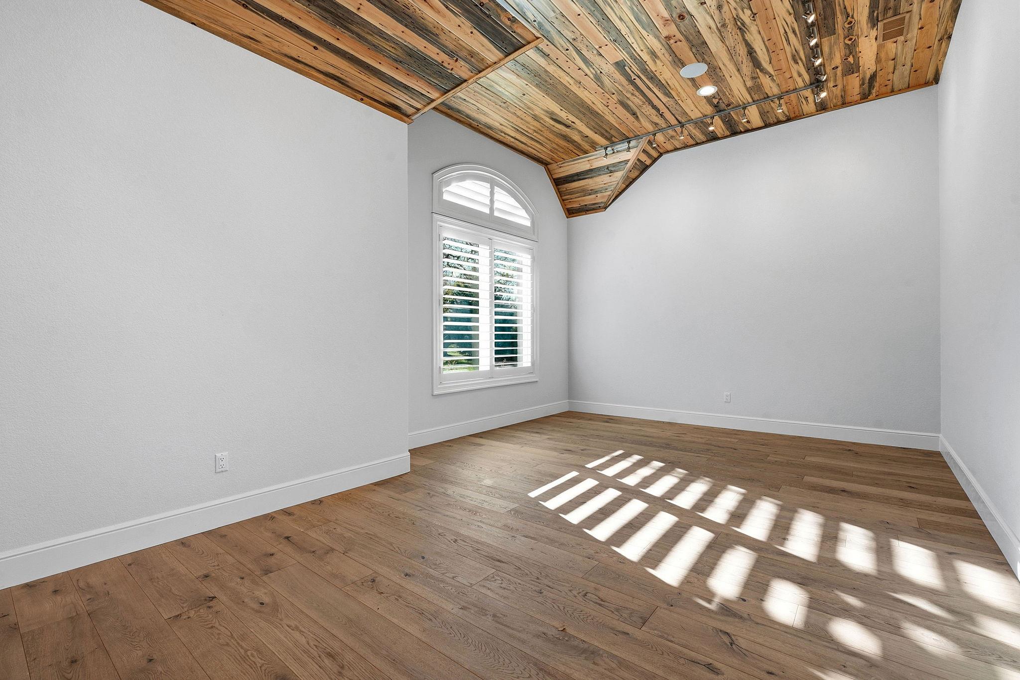 306 Napa Court Driftwood TX 78619