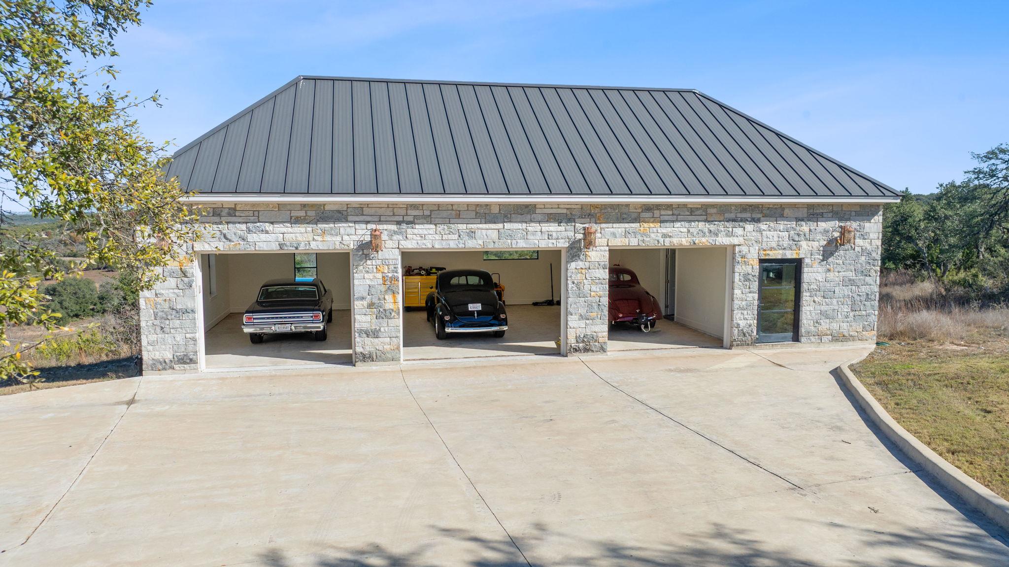 306 Napa Court Driftwood TX 78619