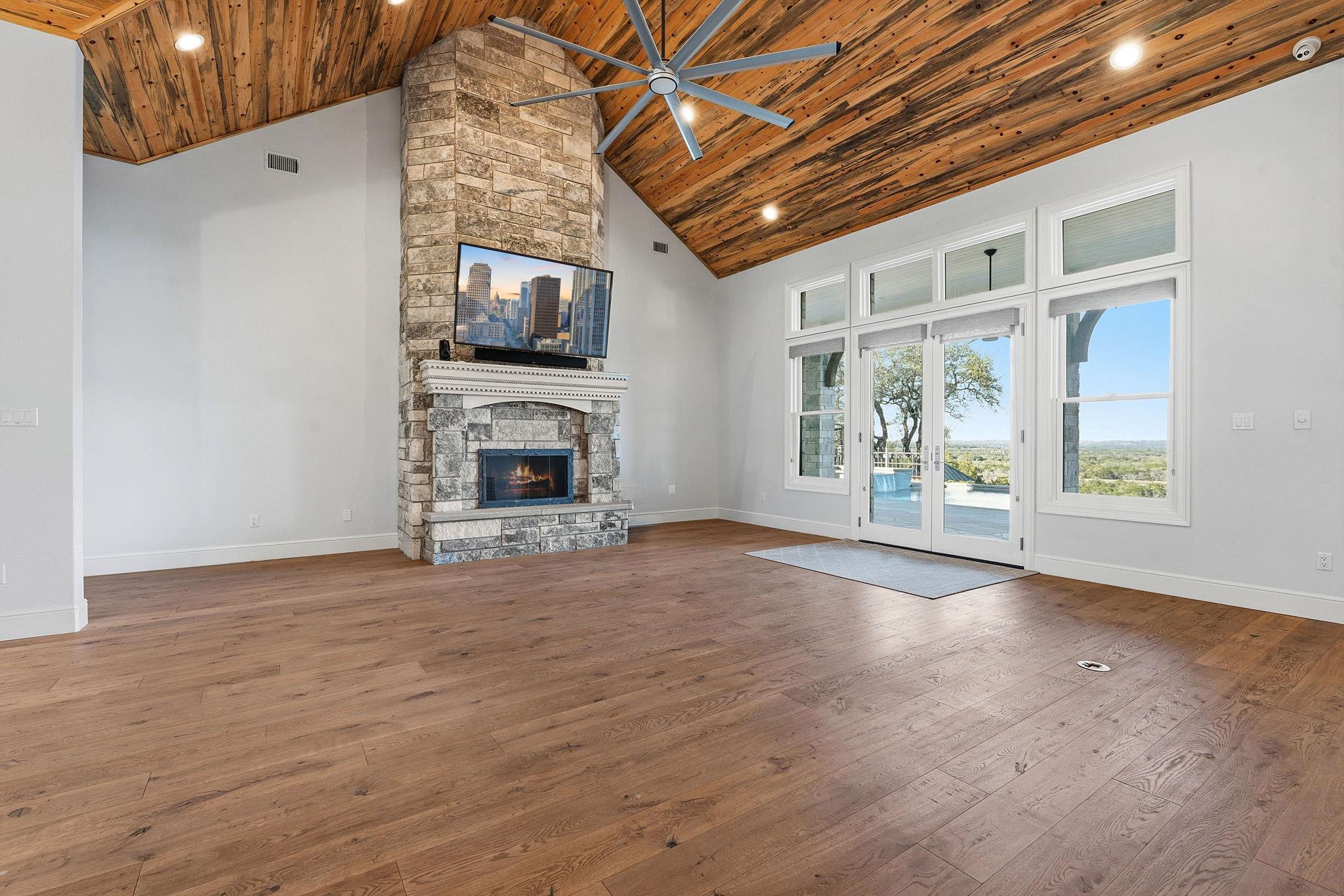 306 Napa Court Driftwood TX 78619