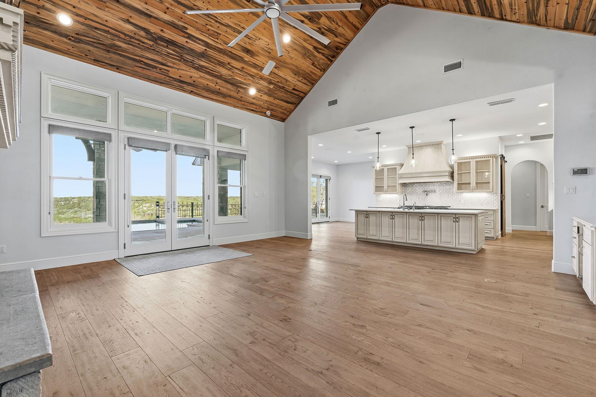306 Napa Court Driftwood TX 78619