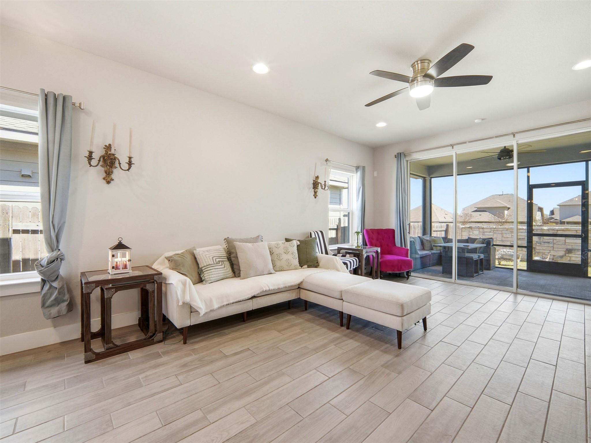 208 Winding Hollow Lane Georgetown TX 78628