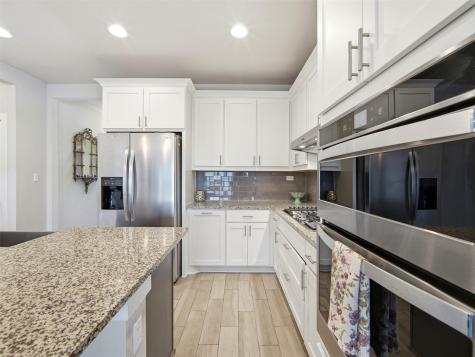 208 Winding Hollow Lane Georgetown TX 78628