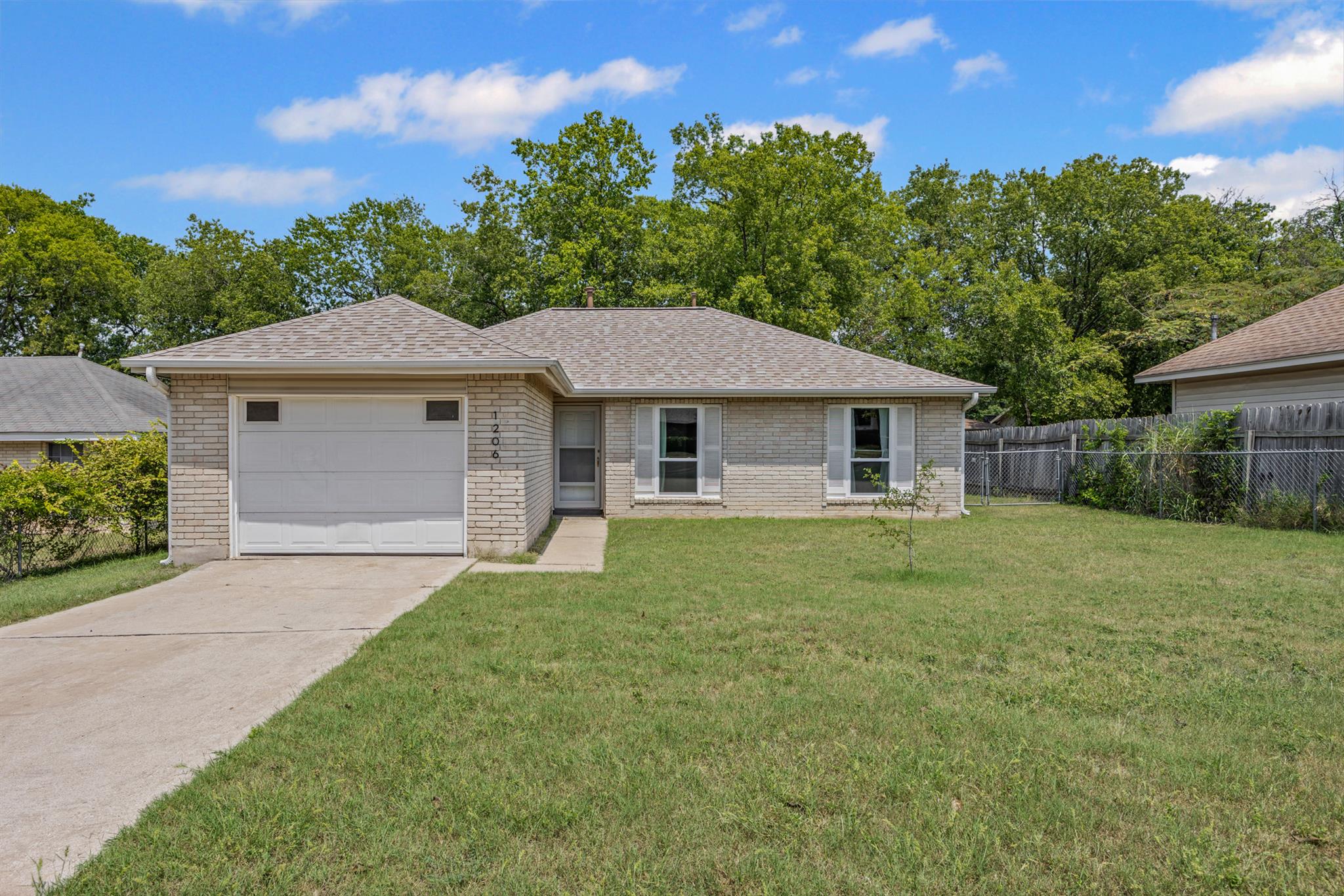 1206 S Trace Drive Austin TX 78745