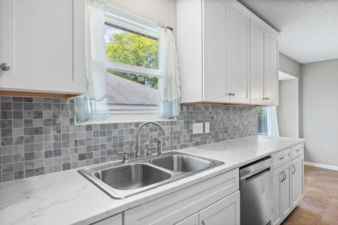 1206 S Trace Drive Austin TX 78745