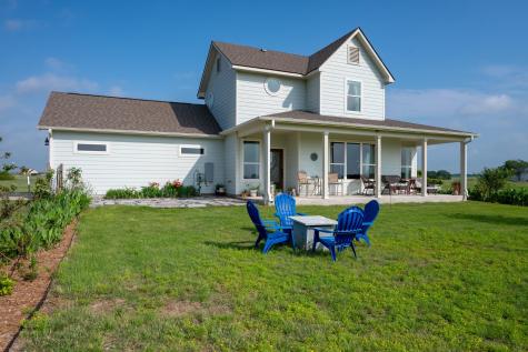 1662 County Road 465 Coupland TX 78615
