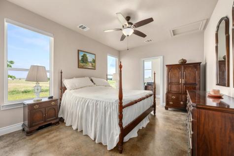 1662 County Road 465 Coupland TX 78615
