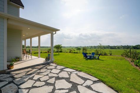 1662 County Road 465 Coupland TX 78615