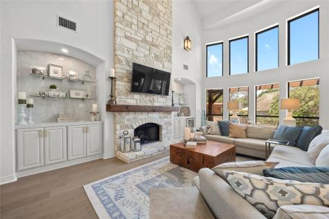 1909 Lakecliff Hills Lane Austin TX 78732