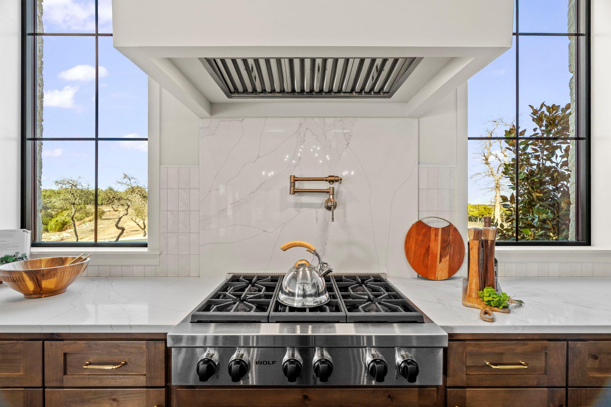 1562 Canyon Crossing View Dripping Springs TX 78620