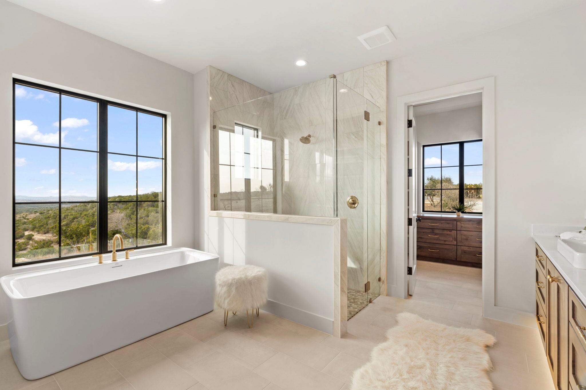 1562 Canyon Crossing View Dripping Springs TX 78620