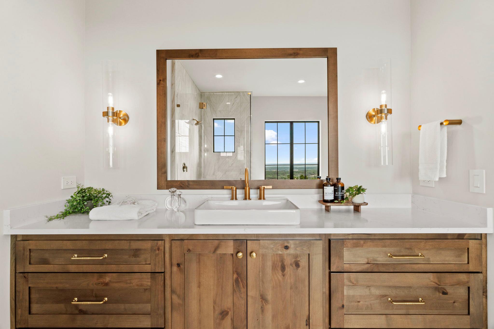 1562 Canyon Crossing View Dripping Springs TX 78620