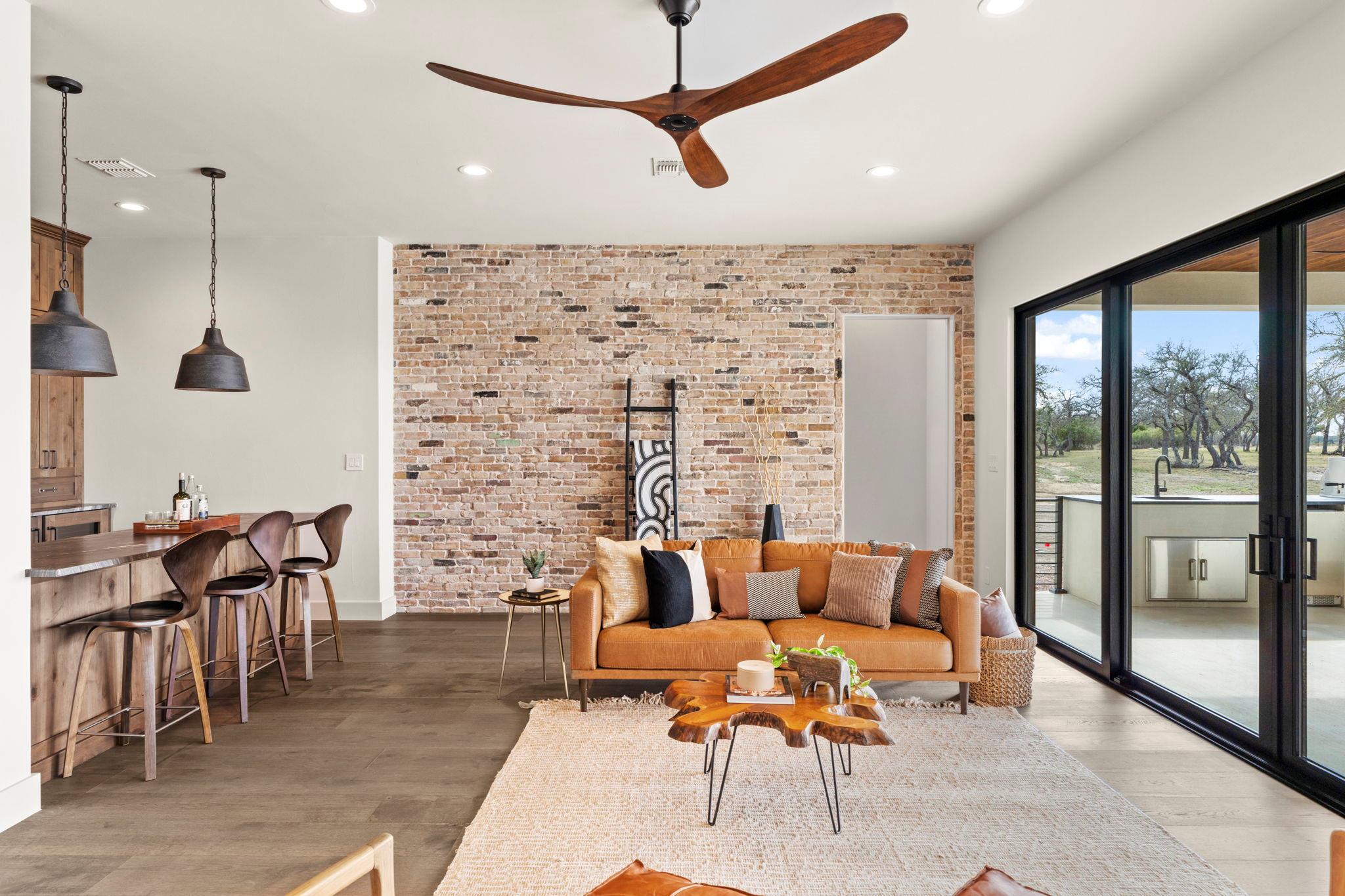 1562 Canyon Crossing View Dripping Springs TX 78620