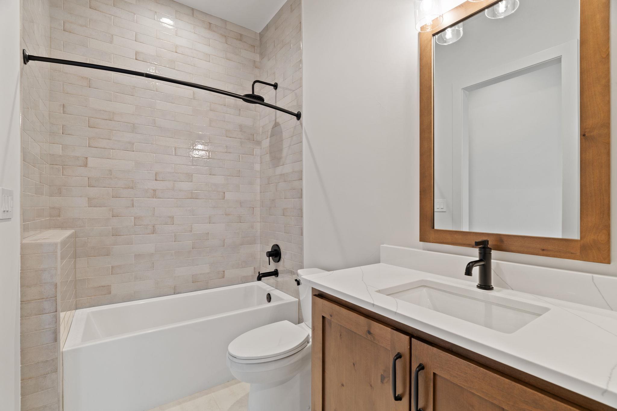 1562 Canyon Crossing View Dripping Springs TX 78620