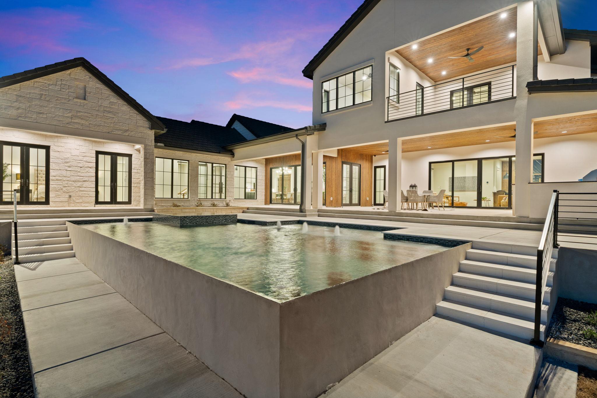 1562 Canyon Crossing View Dripping Springs TX 78620