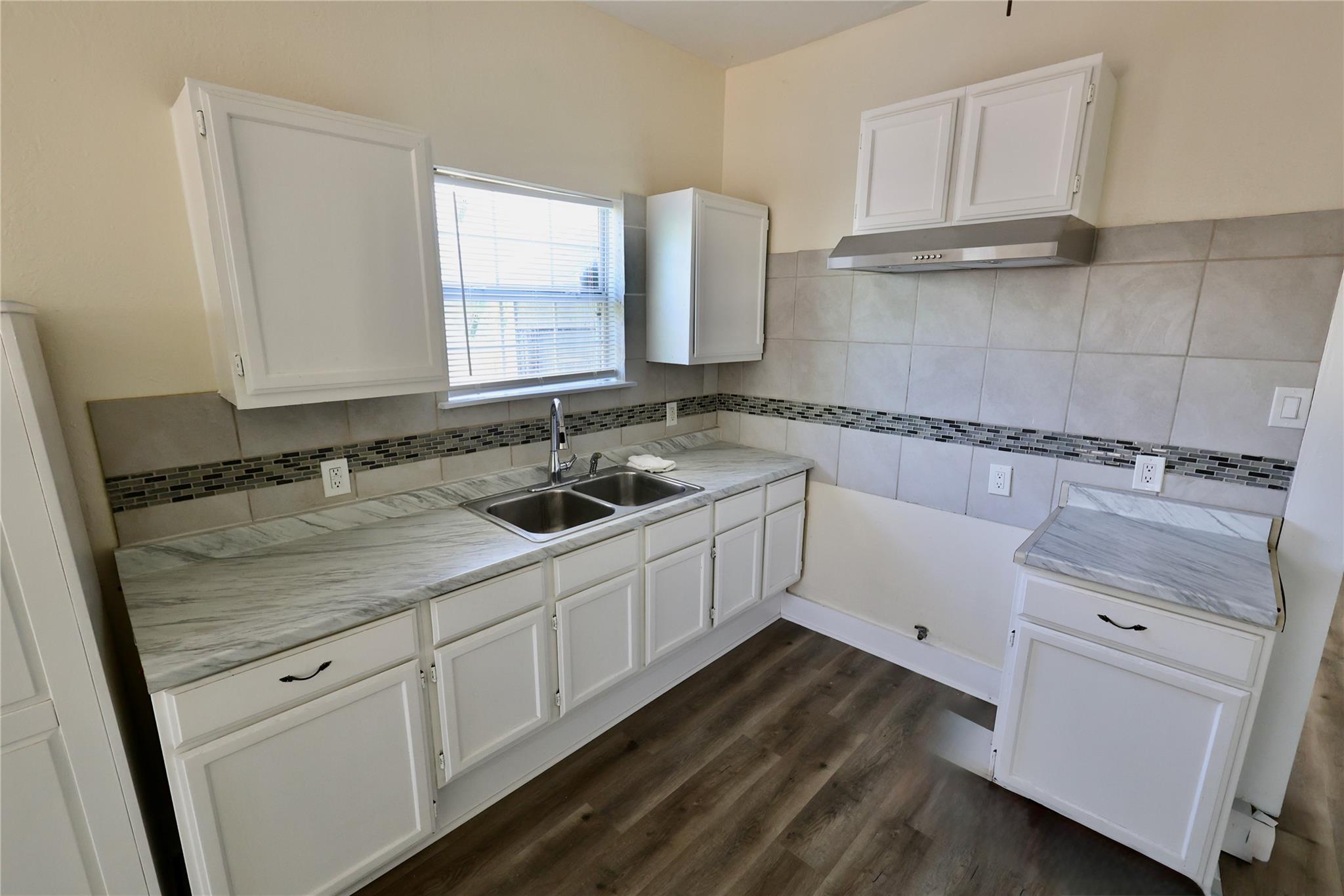 2323 W Salinas Street San Antonio TX 78207