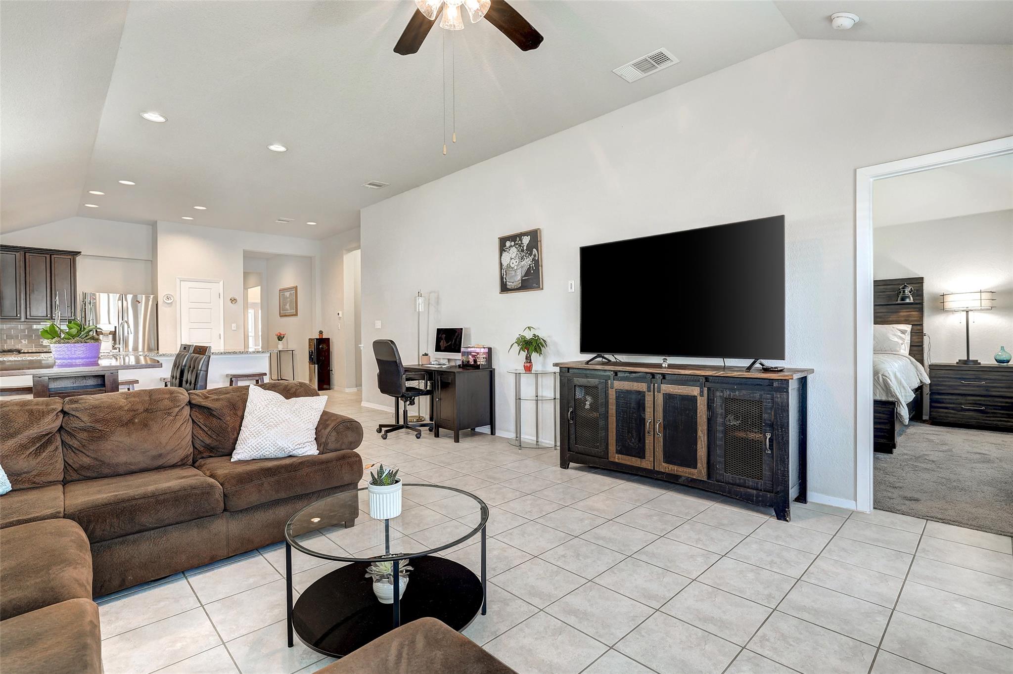 281 Gaida Loop Georgetown TX 78628