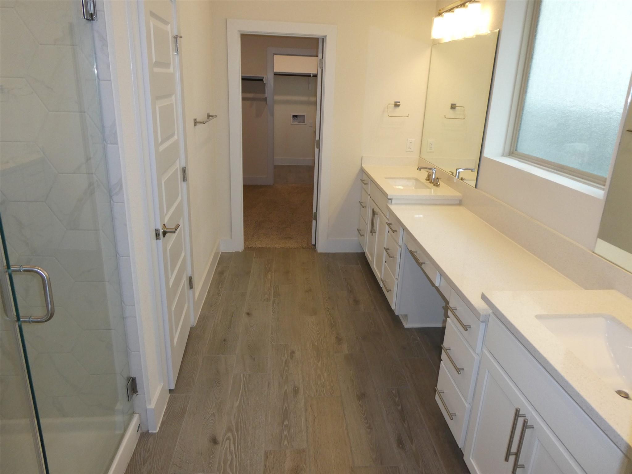 8201 Greyhawk Cove Austin TX 78744