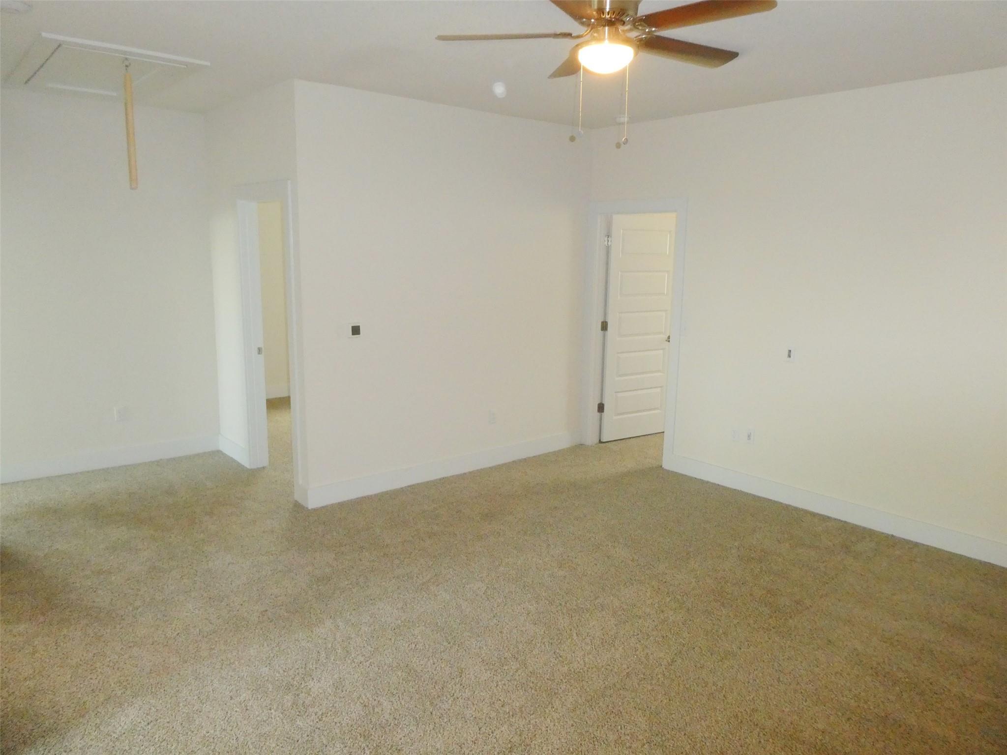 8201 Greyhawk Cove Austin TX 78744