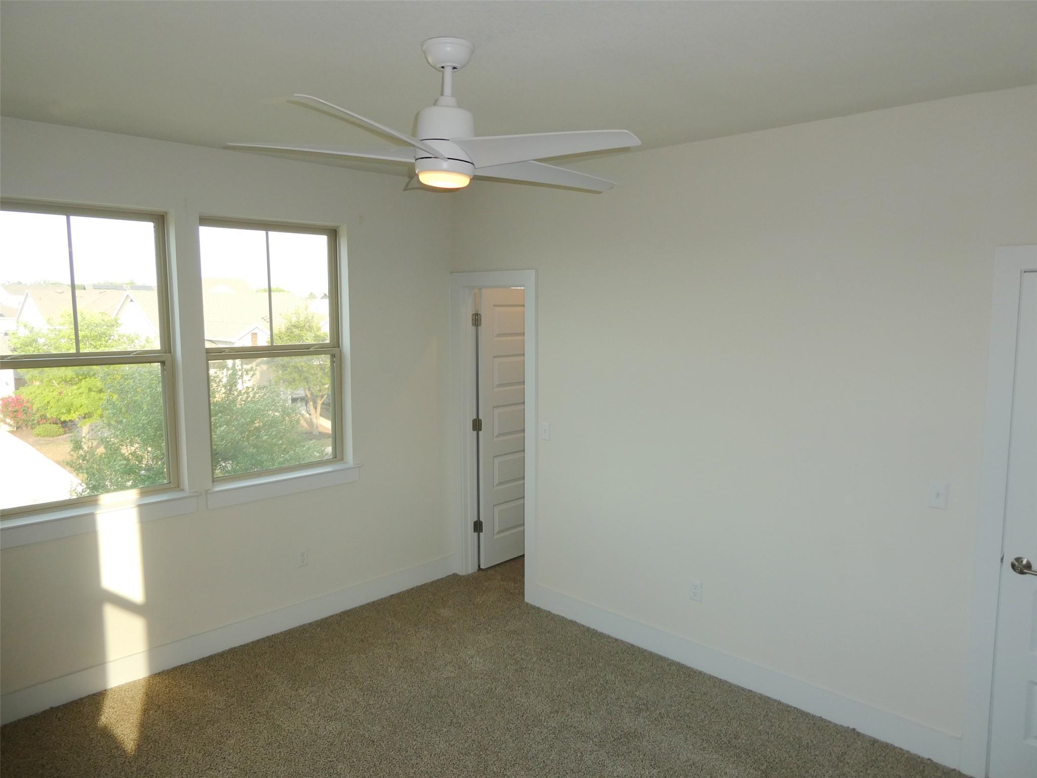 8201 Greyhawk Cove Austin TX 78744