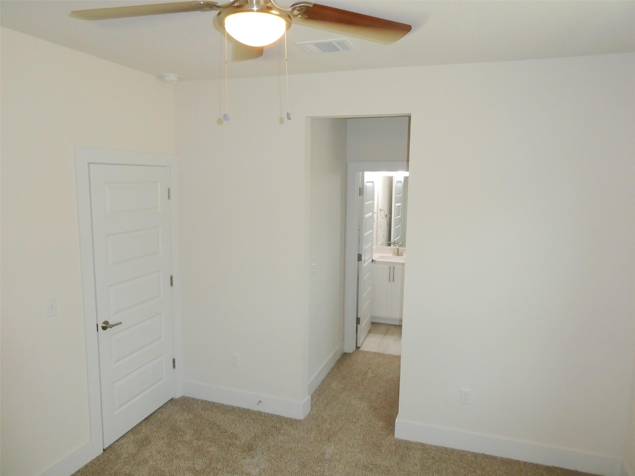 8201 Greyhawk Cove Austin TX 78744