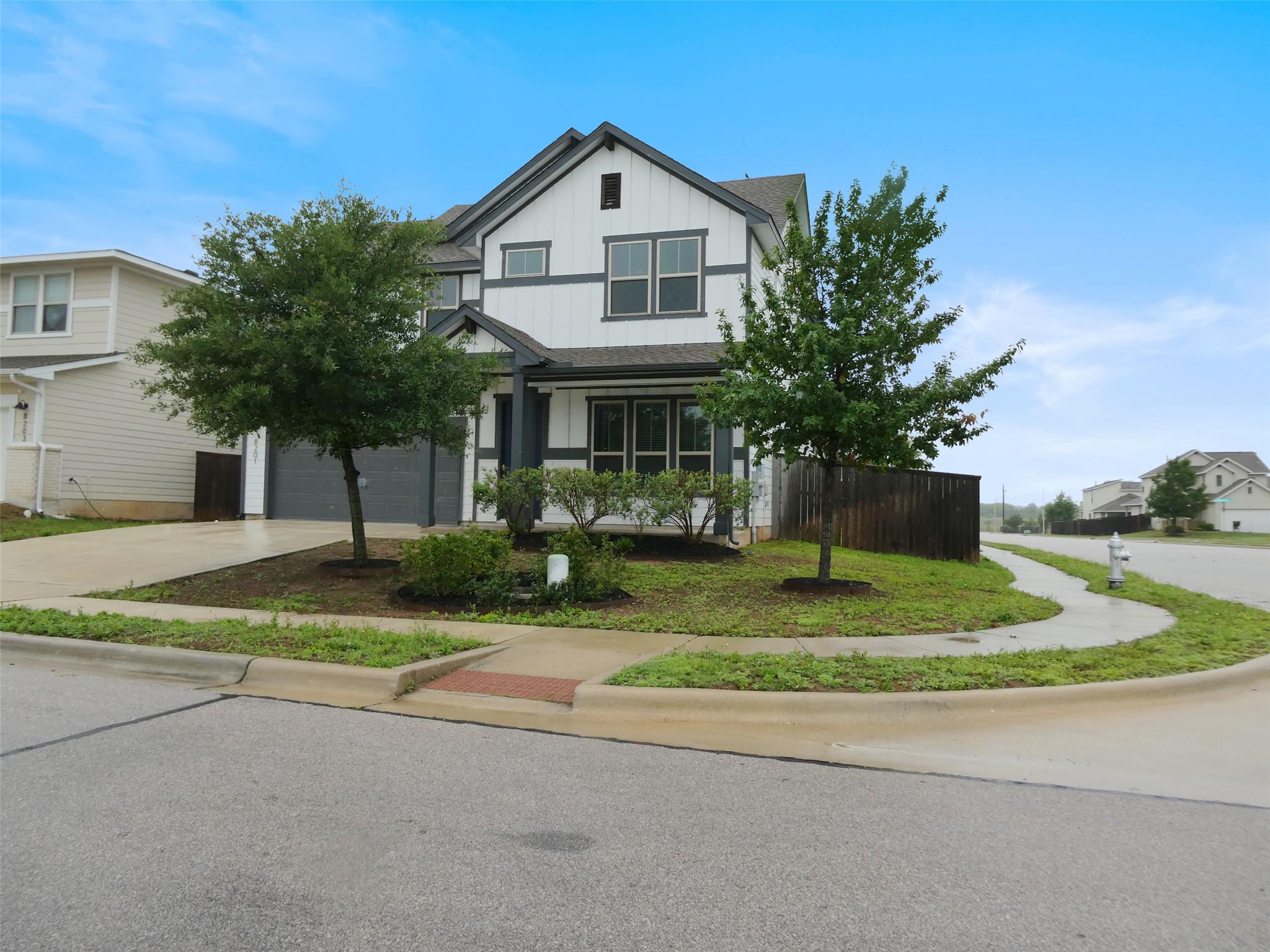 8201 Greyhawk Cove Austin TX 78744