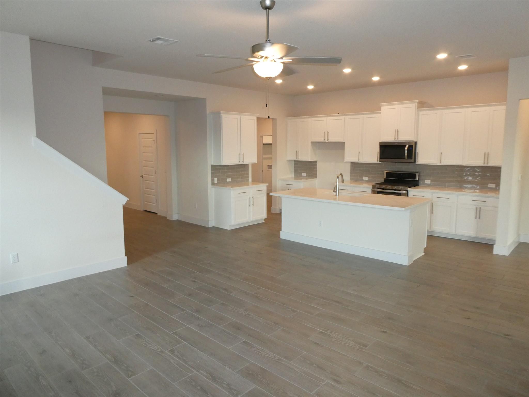 8201 Greyhawk Cove Austin TX 78744