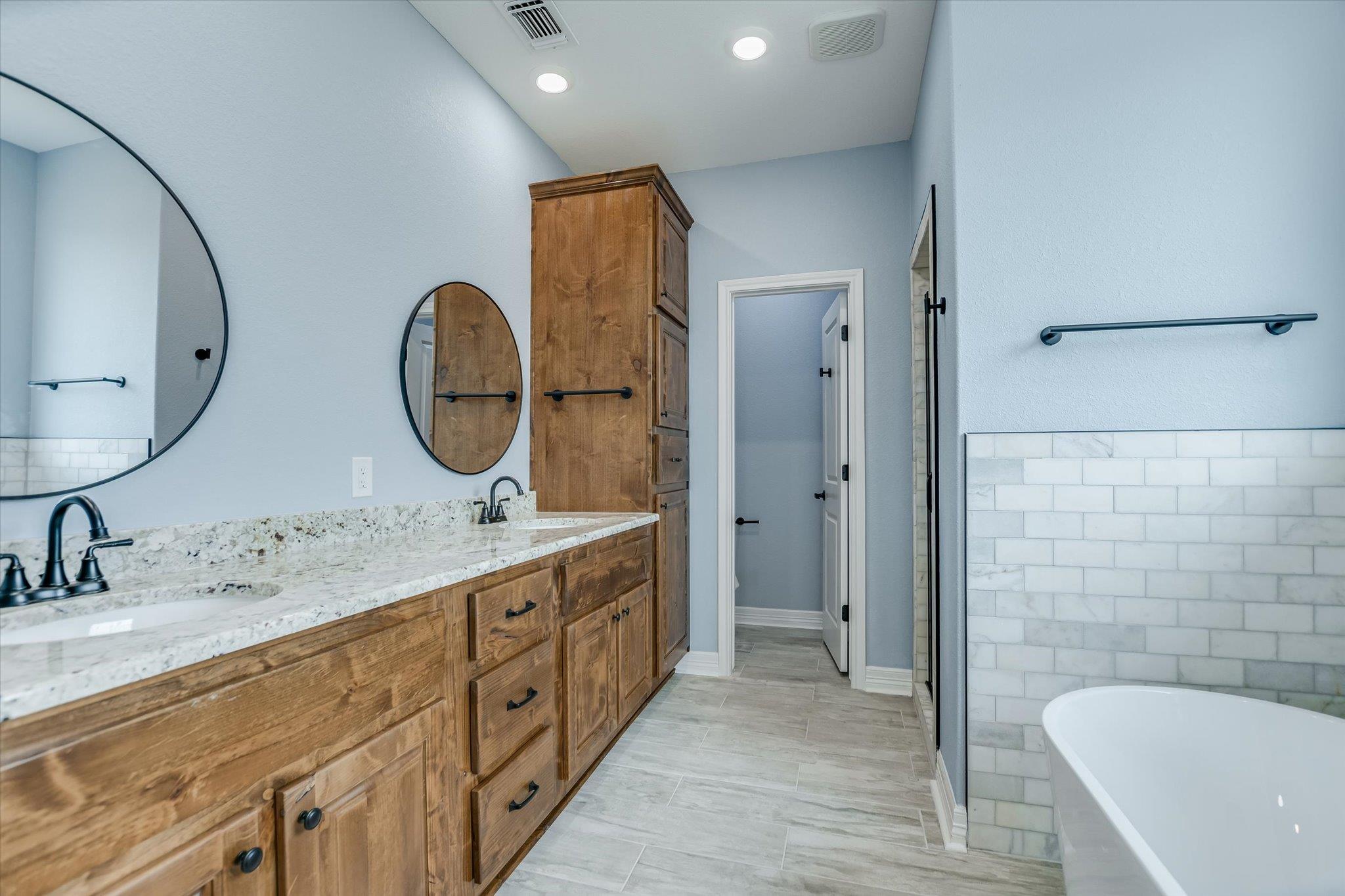 3804 Dew Drop Horseshoe Bay TX 78657