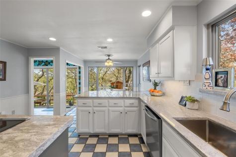 10810 Wintergreen Hill Austin TX 78750