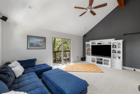 10810 Wintergreen Hill Austin TX 78750