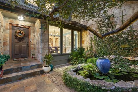 10810 Wintergreen Hill Austin TX 78750