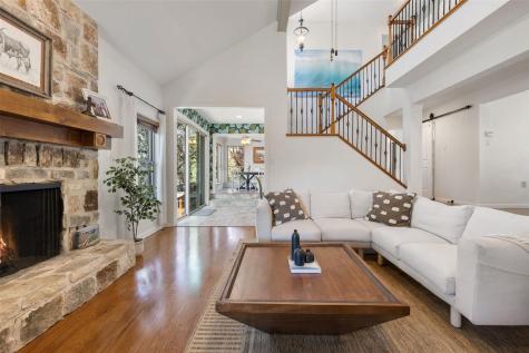 10810 Wintergreen Hill Austin TX 78750
