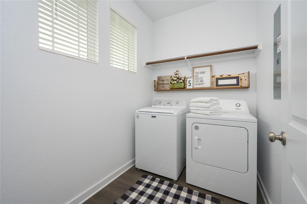 208 Garner Drive Kyle TX 78640