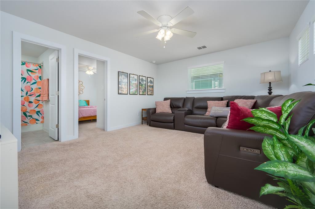 208 Garner Drive Kyle TX 78640