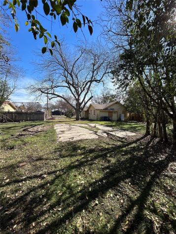 4322 James Casey Street Austin TX 78745