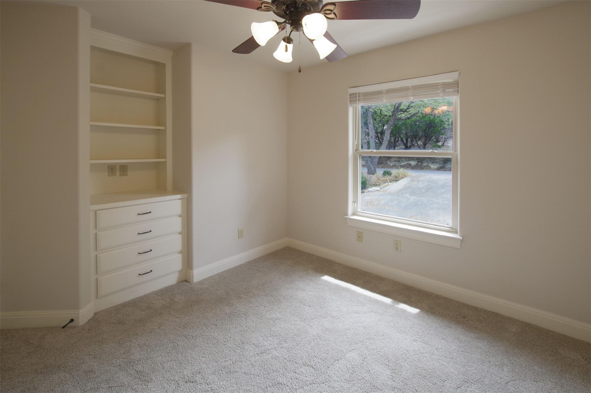 6400 Lakeshore Drive Lago Vista TX 78645