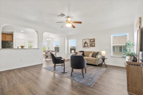 300 Nueces River Trail Hutto TX 78634