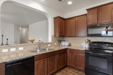 300 Nueces River Trail Hutto TX 78634