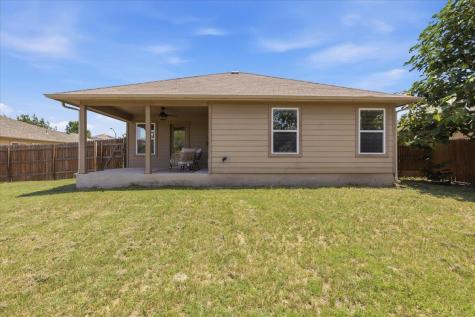 300 Nueces River Trail Hutto TX 78634
