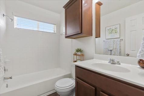300 Nueces River Trail Hutto TX 78634