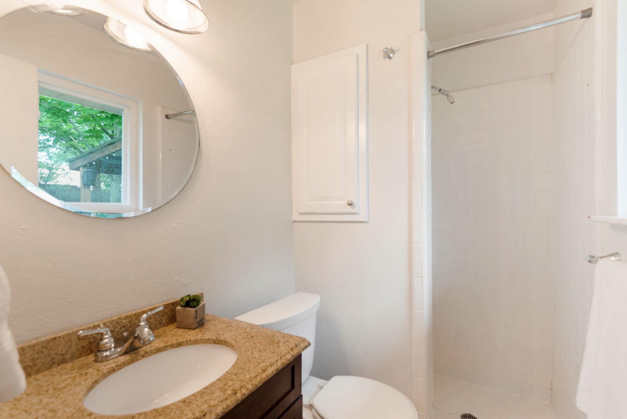 8203 Easter Cove Austin TX 78757