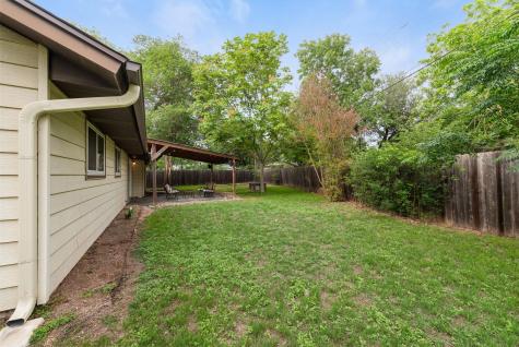 8203 Easter Cove Austin TX 78757